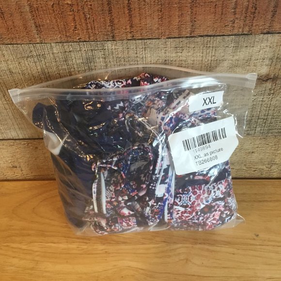 Red/White/Blue Abstract Floral Print Top Tankini Size XXL Solid Navy Blue Bottom - Picture 12 of 12